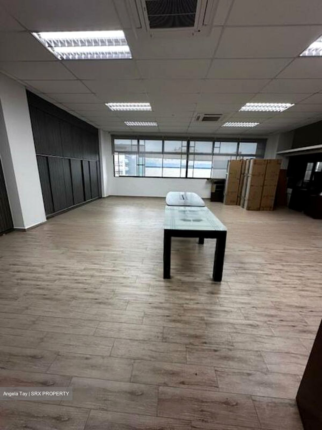 Admiralty Industrial Park (D27), Office #451400421